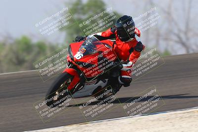 media/Sep-20-2025-TrackDaz (Sat) [[27f0cde673]]/A Group/11am (Turn 2)/